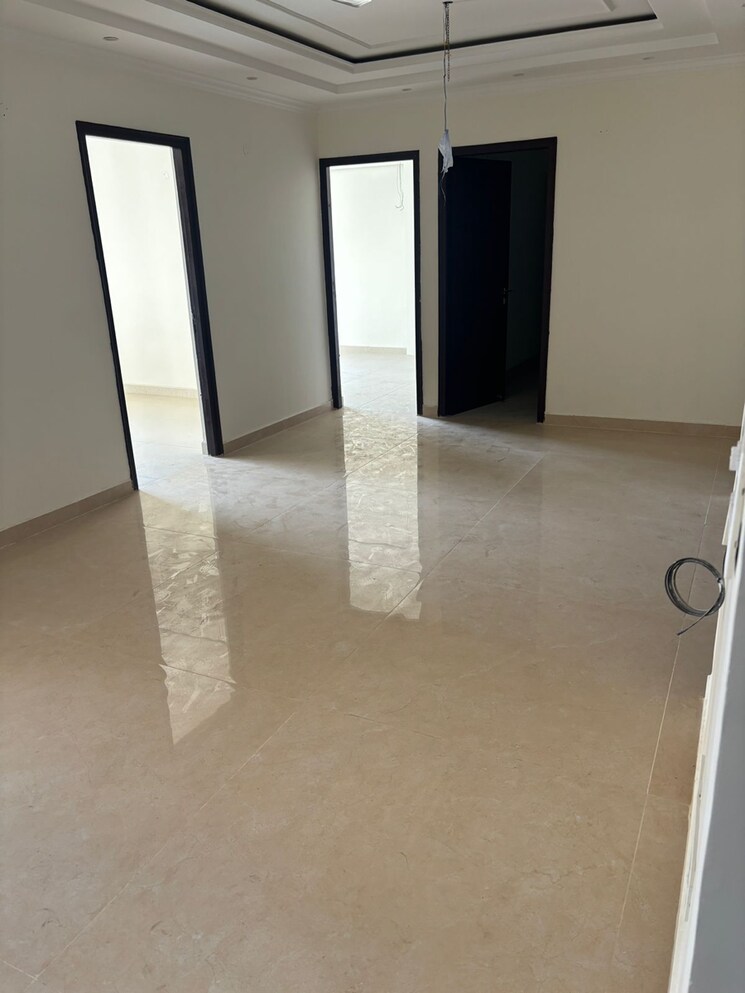 Living Room, patiala road 3 Bedroom 1942 Sq.Ft. Apartment In Patiala Road Zirakpur 8151594