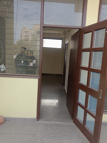 Room in 1 BHK Villa at RWA Apartments Sector 47, Sector 47 – for Rent
