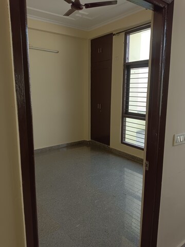 Room in 1 BHK Villa at RWA Apartments Sector 47, Sector 47 – for Rent