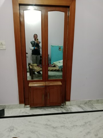 Furnished Amenities in 1.5 BHK Independent House at Sector 18 – for Rent