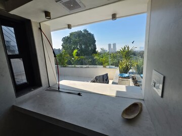 Balcony in 3 BHK Builder Floor at RWA Apartments Sector 26, Sector 26 – for Rent