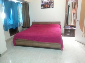 Bedroom in 3 BHK Apartment at Sea Breeze Tower, Nerul – for Rent
