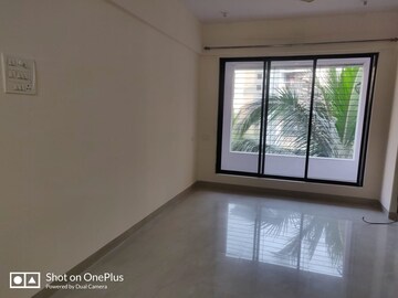 Room in 2 BHK Apartment at Manyata CHS, Tilak Nagar – for Rent