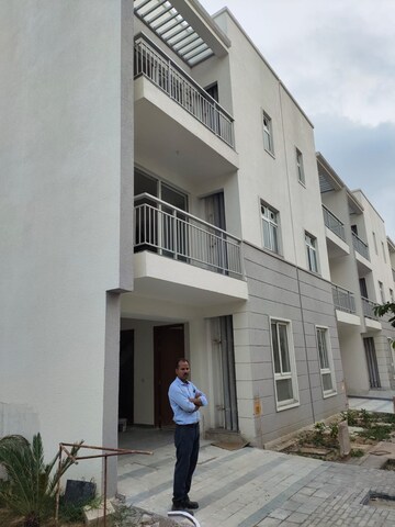 4 BHK Villa – Exterior View View at Godrej Golf Link Villas, Sector 12 Greater Noida - for Sale