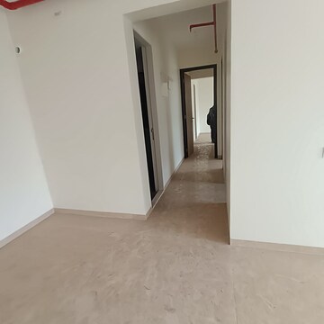 Room in 2 BHK Apartment at Dosti Eastern Bay, Wadala – for Rent