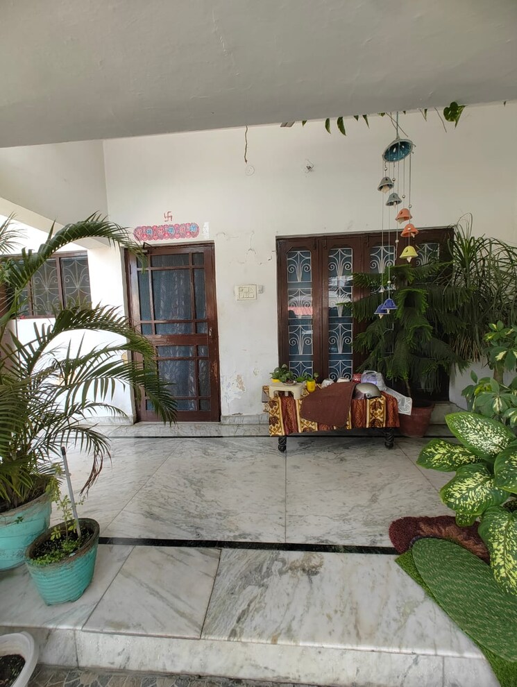 Exterior View, shivlok colony 5 Bedroom 225 Sq.Yd. Independent House In Shivlok Colony Dehradun 8151719