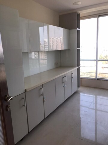 Kitchen in 3.5 BHK Apartment at Juhu – for Rent