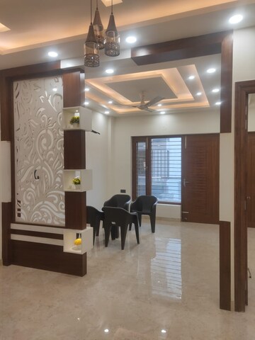 Living Room in 2 BHK Builder Floor at RPS Palm Drive, Sector 88 – for Rent