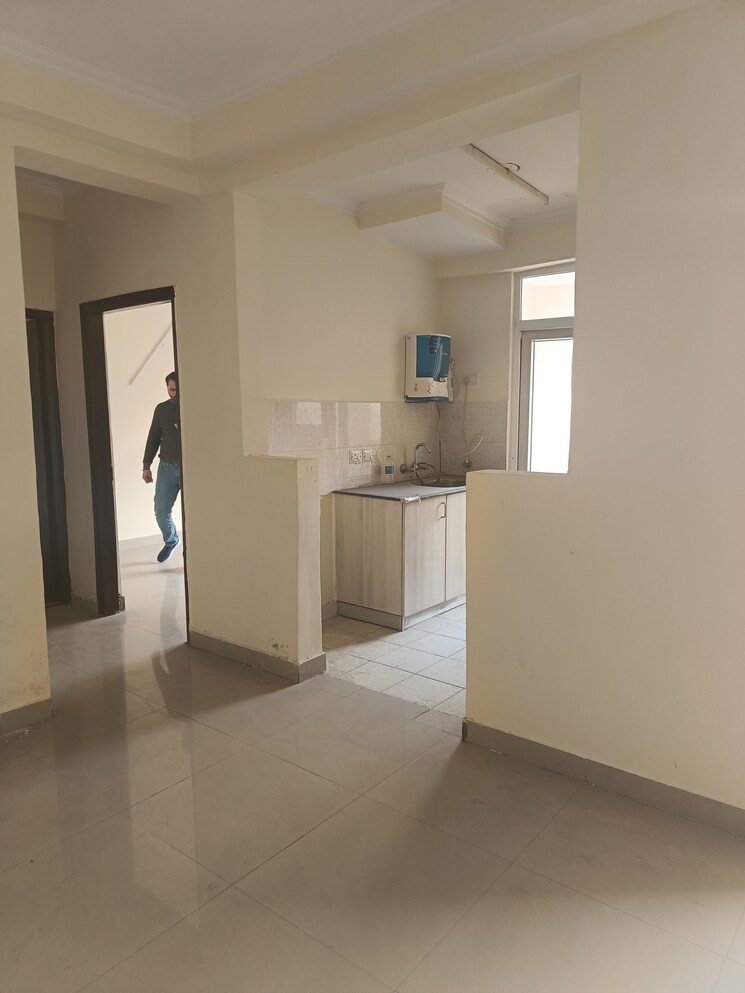 Room, amrapali-silicon-city 2 Bedroom 1180 Sq.Ft. Apartment In Sector 76 Noida 8151801