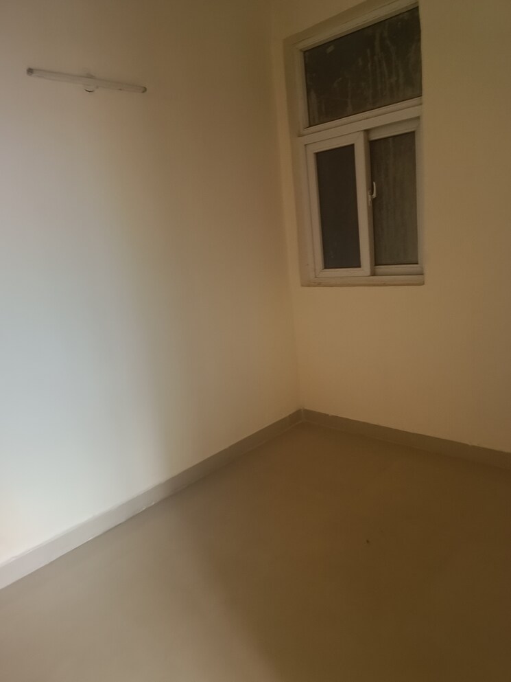 Room, amrapali-silicon-city 2 Bedroom 1180 Sq.Ft. Apartment In Sector 76 Noida 8151801