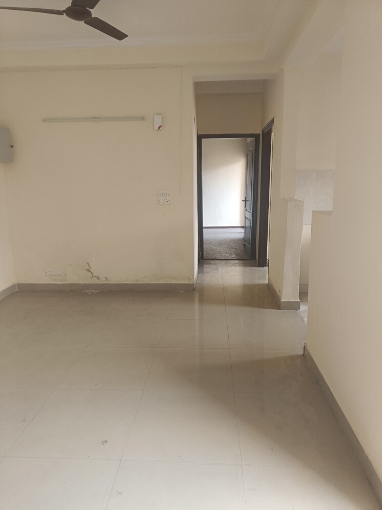 Room, amrapali-silicon-city 2 Bedroom 1180 Sq.Ft. Apartment In Sector 76 Noida 8151801