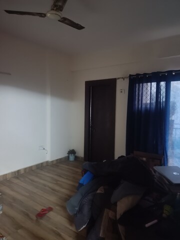 Bedroom in 3 BHK Apartment at Amrapali Silicon City, Sector 76 – for Sale