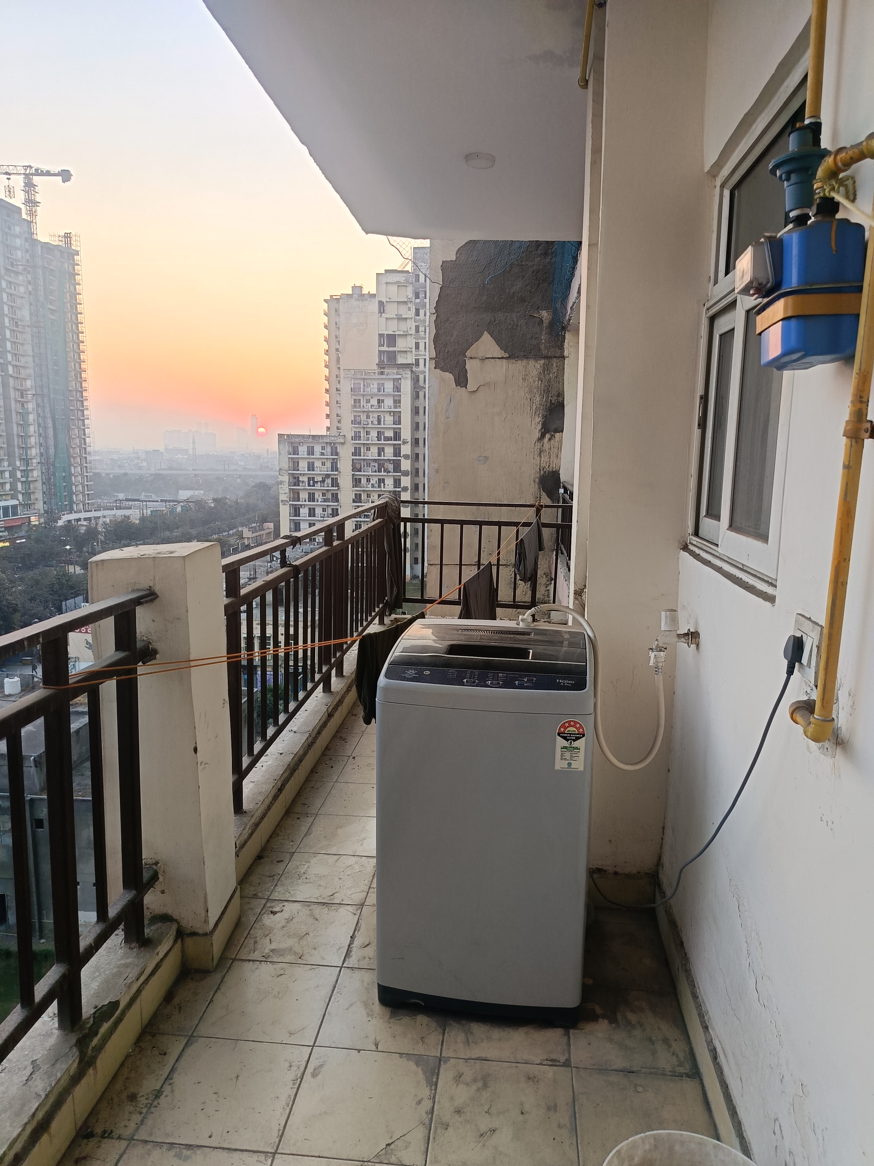 3 BHK + Pooja Room Apartment For Sale in Amrapali Silicon City