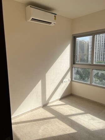 2 BHK Apartment For Rent in Piramal Vaikunth Balkum Pada Thane  8151837