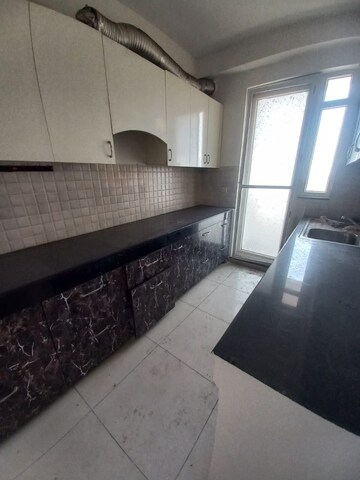 Kitchen in 2 BHK Apartment at BPTP Discovery Park, Sector 80 – for Rent