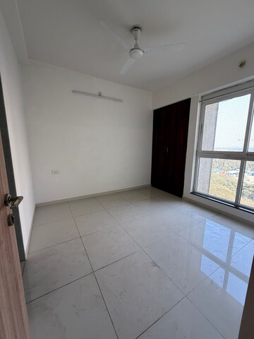 Room in 3 BHK Apartment at Godrej Emerald, Ghodbunder Road – for Rent