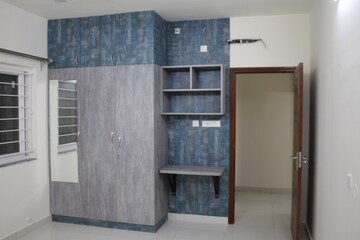 Room in 3 BHK Apartment at My Home Krishe, Financial District – for Rent