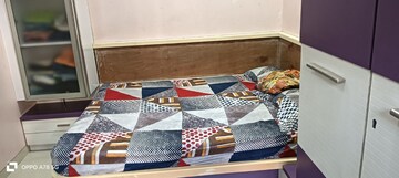 Bedroom in 3 BHK Apartment at Dadar West – for Rent