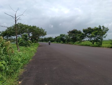  Plot For Sale in Jui