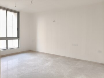 Room in 3 BHK Apartment at One Hiranandani Park, Ghodbunder Road – for Sale