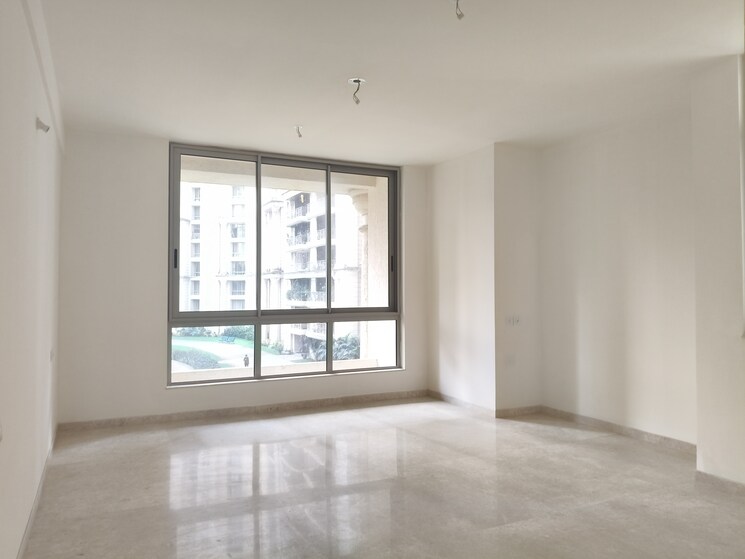 Room, one-hiranandani-park 3 Bedroom 1300 Sq.Ft. Apartment In Ghodbunder Road Thane 8152011