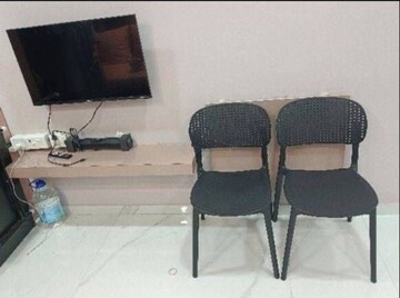 Team Area in 1 BHK Apartment at Level The Residences, Andheri West – for Sale
