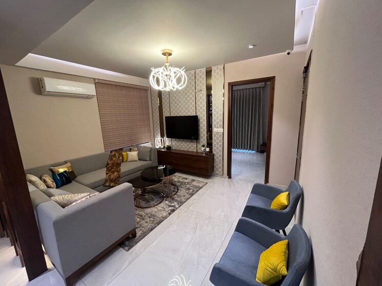 Living Room, patiala road 3 Bedroom 1800 Sq.Ft. Apartment In Patiala Road Zirakpur 8152025