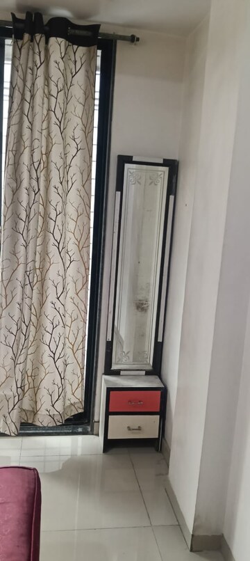 Room in 1 BHK Apartment at Kopar Khairane – for Rent