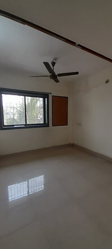 Bedroom in 1 BHK Apartment at Mahape – for Rent