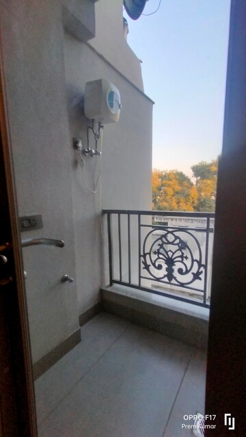 Balcony in 3 BHK Builder Floor at Defence Colony – for Sale