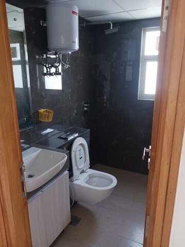 Bathroom in 3 BHK Apartment at M3M Flora 68, Sector 68 – for Rent