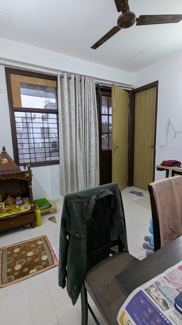 Master Bedroom in 2 BHK Builder Floor at Sector 51 – for Rent
