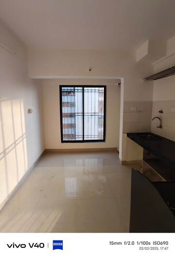 Room in 2 BHK Apartment at Tanushree Heights CHS, Nerul – for Rent