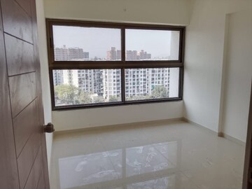 Room in 2 BHK Apartment at Rohan Silver Gracia, Ravet – for Rent