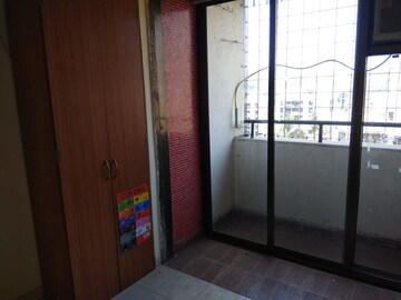 Room in 1 BHK Apartment at Tata Symphony, Chandivali – for Rent