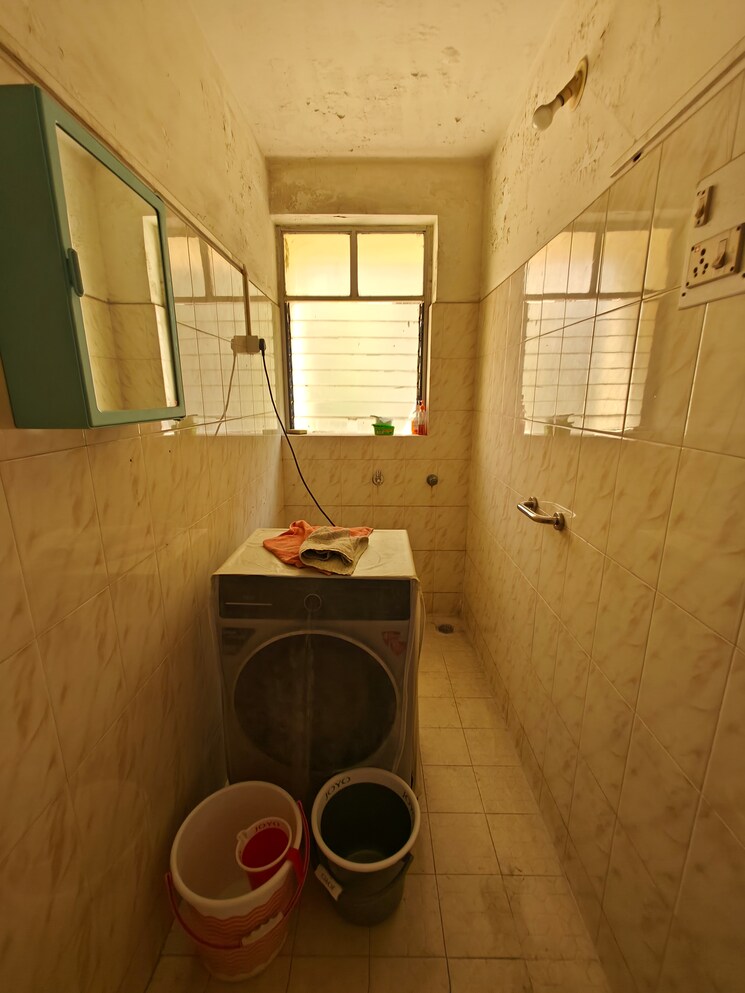 Bathroom, seawoods west 3 Bedroom 1550 Sq.Ft. Apartment In Seawoods West Navi Mumbai 8152176