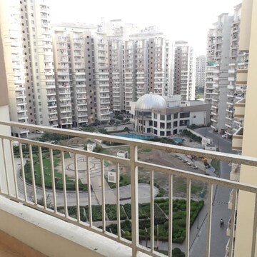Balcony in 1 RK Apartment at Supertech Eco Suites, Sector 137 – for Rent