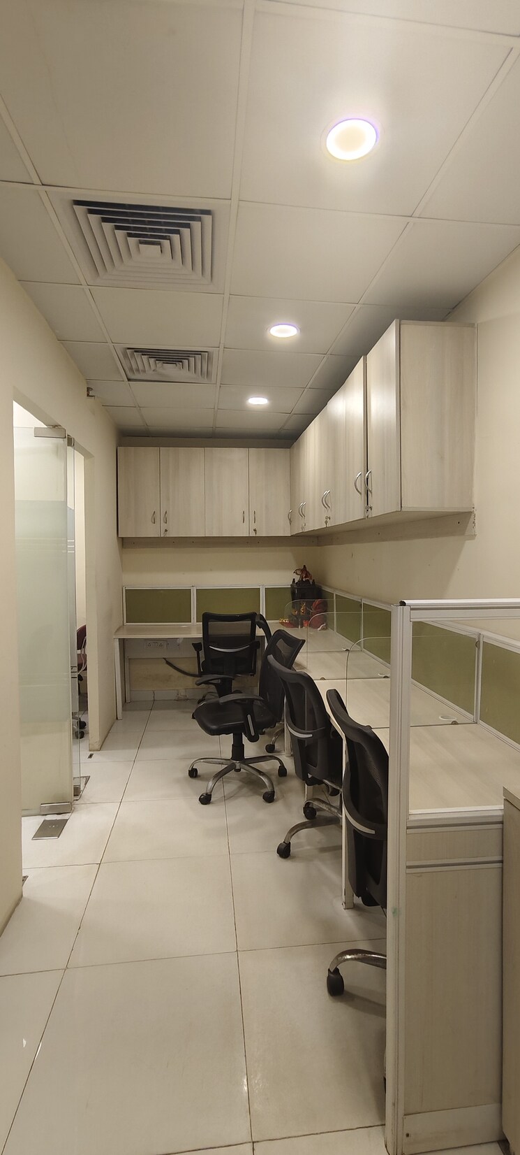 Team Area, grandslam-ithum Commercial Office Space in IT/SEZ 517 Sq.Ft. In Sector 62 Noida 8152254