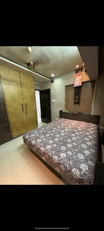 Bedroom in 1 BHK Apartment at Laxmi Bhavan Borivalli, Borivali West – for Sale