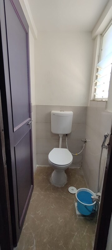 Bathroom in 1 BHK Apartment at Kharadi – for Rent