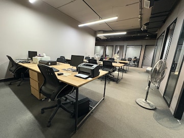  Office Space For Rent in Netaji Subhash Place