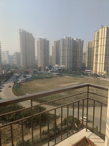 3 BHK Apartment – Exterior View View at Amrapali Silicon City, Sector 76 - for Rent