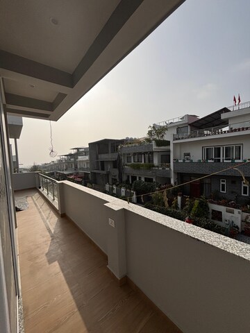 Balcony in 6 BHK Villa at Adarsh Panache Valley, Nehrugram – for Rent