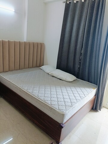 Bedroom in 2 BHK Apartment at Shree Vardhman Mantra, Sector 67 – for Rent