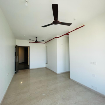 Room in 2 BHK Apartment at Kalpataru Paramount A, Majiwada – for Rent