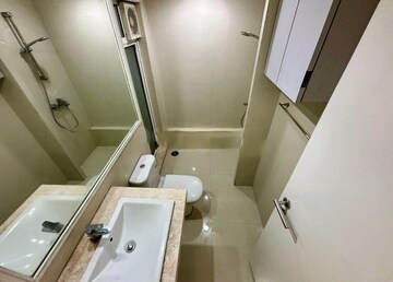 Bedroom in 2 BHK Apartment at Hiranandani Astra, Ghodbunder Road – for Rent