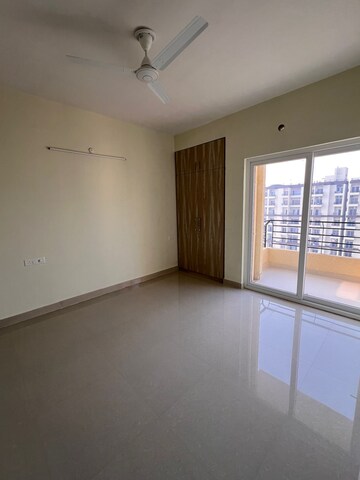 Room in 3.5 BHK Apartment at Paarth Aadyant, Gomti Nagar – for Rent