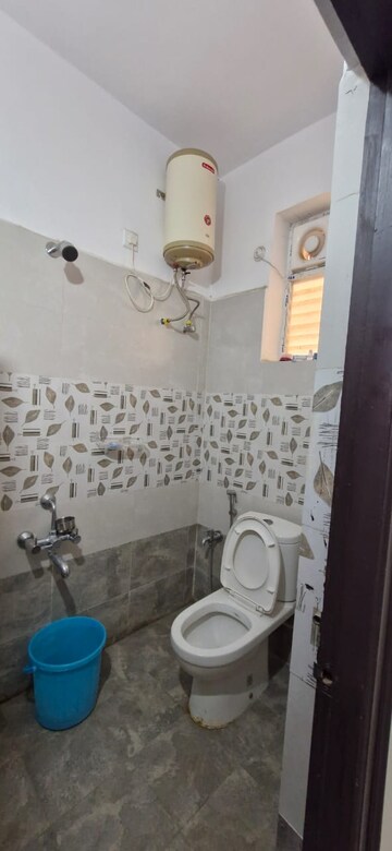 Bathroom in 2 BHK Builder Floor at Kondapur – for Rent