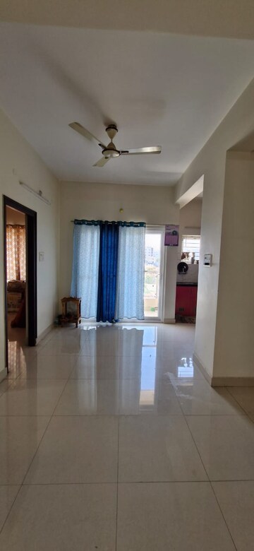 Living Room in 2 BHK Builder Floor at Kondapur – for Rent