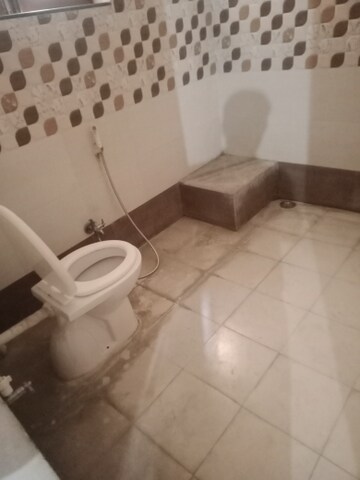 Bathroom in 2 BHK Villa at Aliganj – for Rent